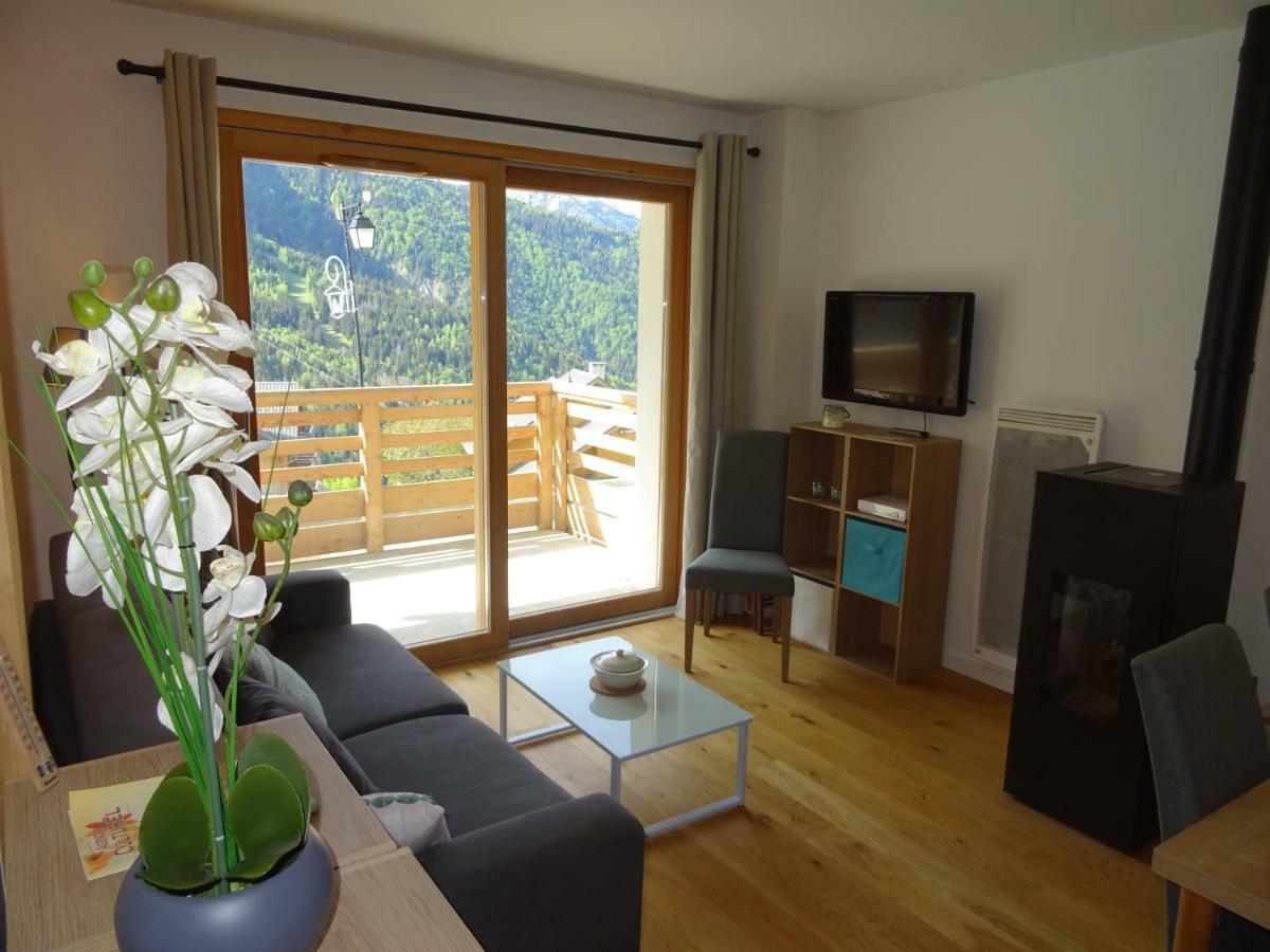 63 Route Du Rochas Lägenhet Vaujany Exteriör bild